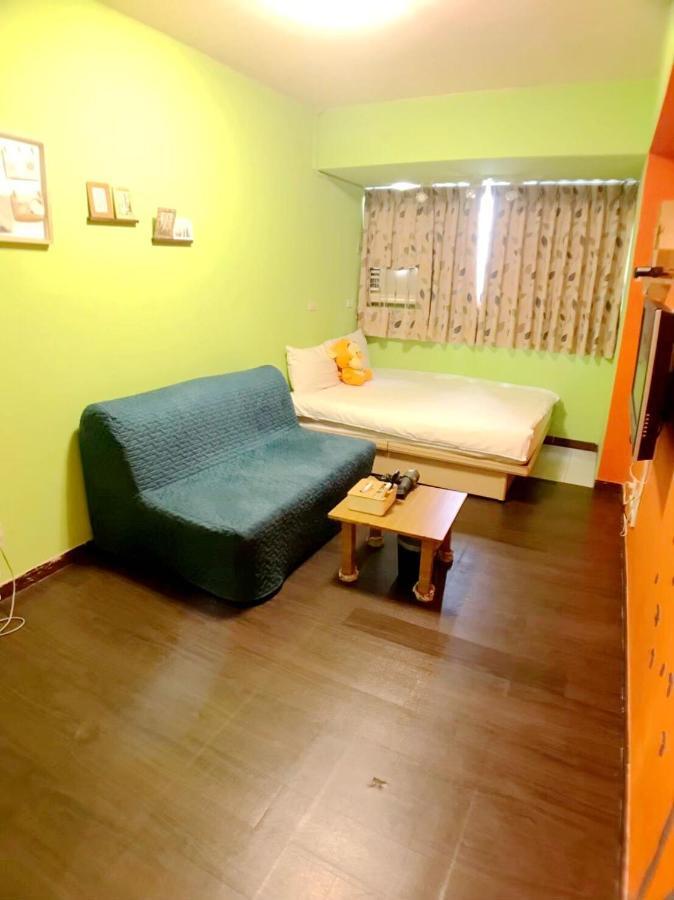 Happines Trip Inn Taichung Buitenkant foto